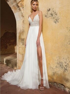Justin Alexander wedding dress